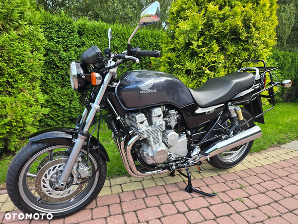 Honda CB