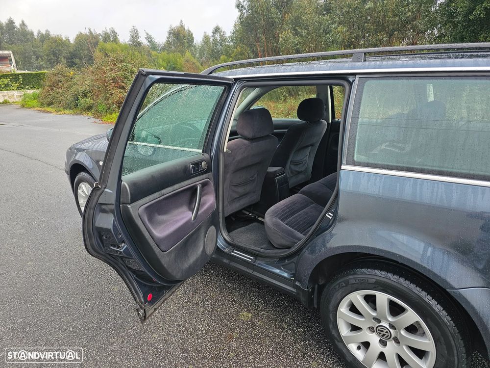 VW Passat Variant 1.9 TDi Conf.Plus 6V - 12