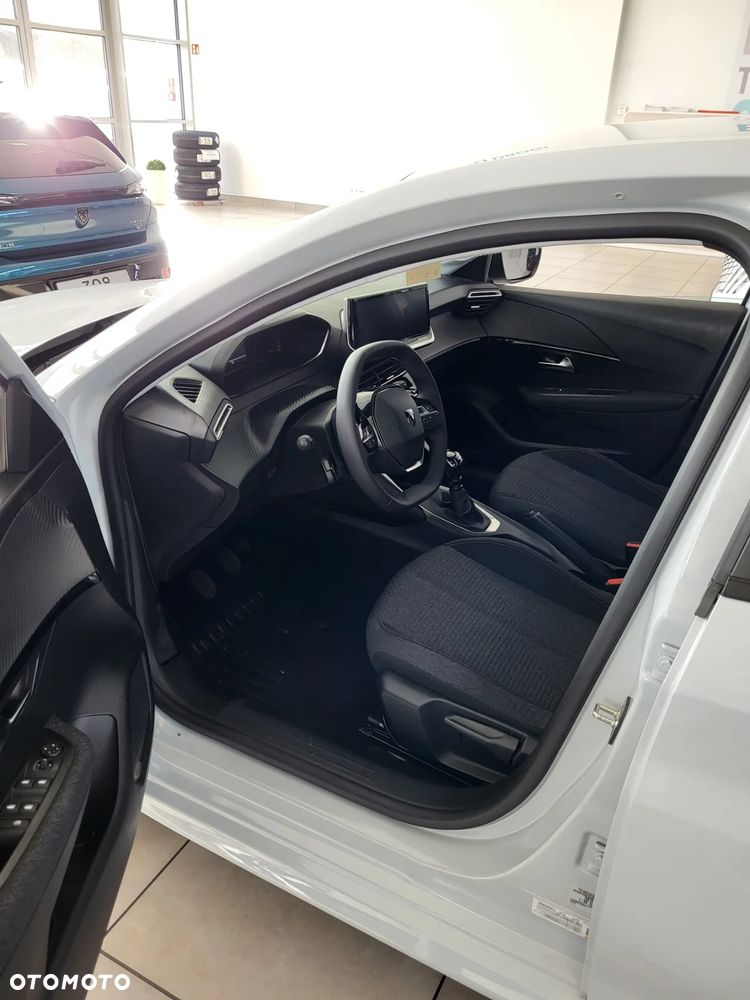 Peugeot 208 1.2 PureTech Style S&S - 4