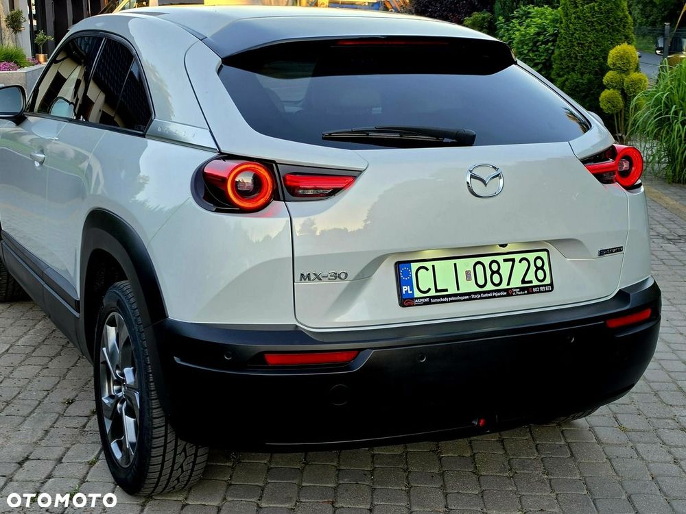 Mazda MX-30 - 18