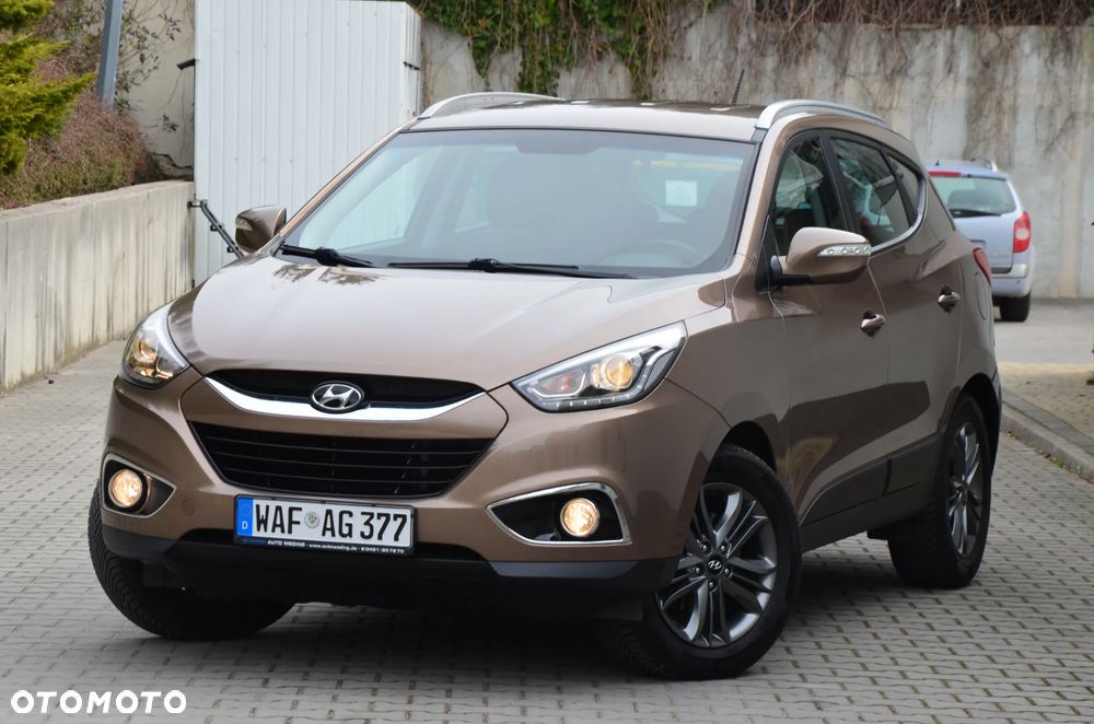 Hyundai ix35 2.0 CRDi 4WD Automatik Fifa World Cup Gold Edition - 1