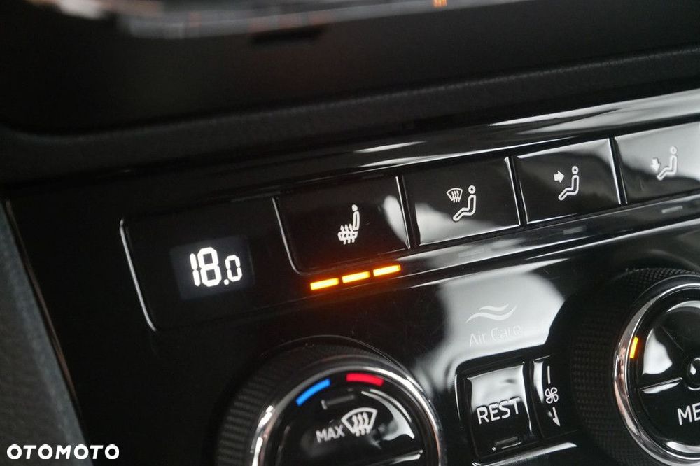 Skoda Superb 1.5 TSI Ambition - 22