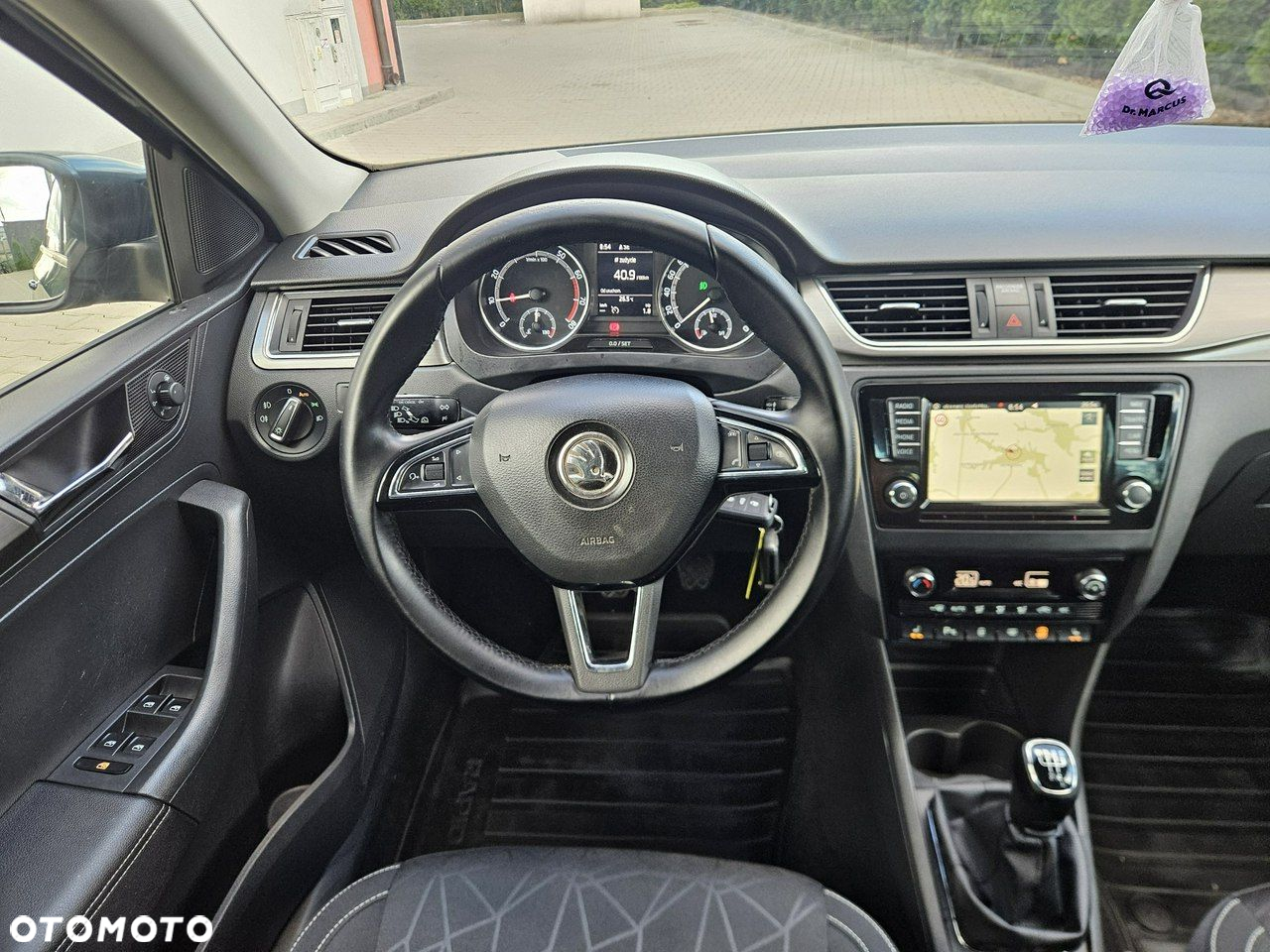 Skoda RAPID Spaceback 1.0 TSI Clever - 23