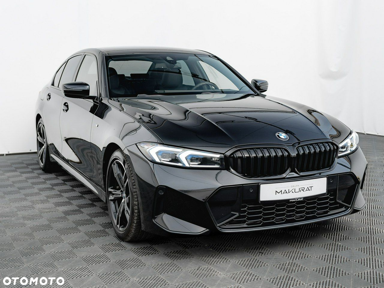 BMW Seria 3 318i M Sport - 4