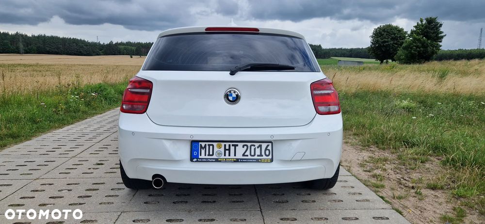 BMW Seria 1 116i - 18