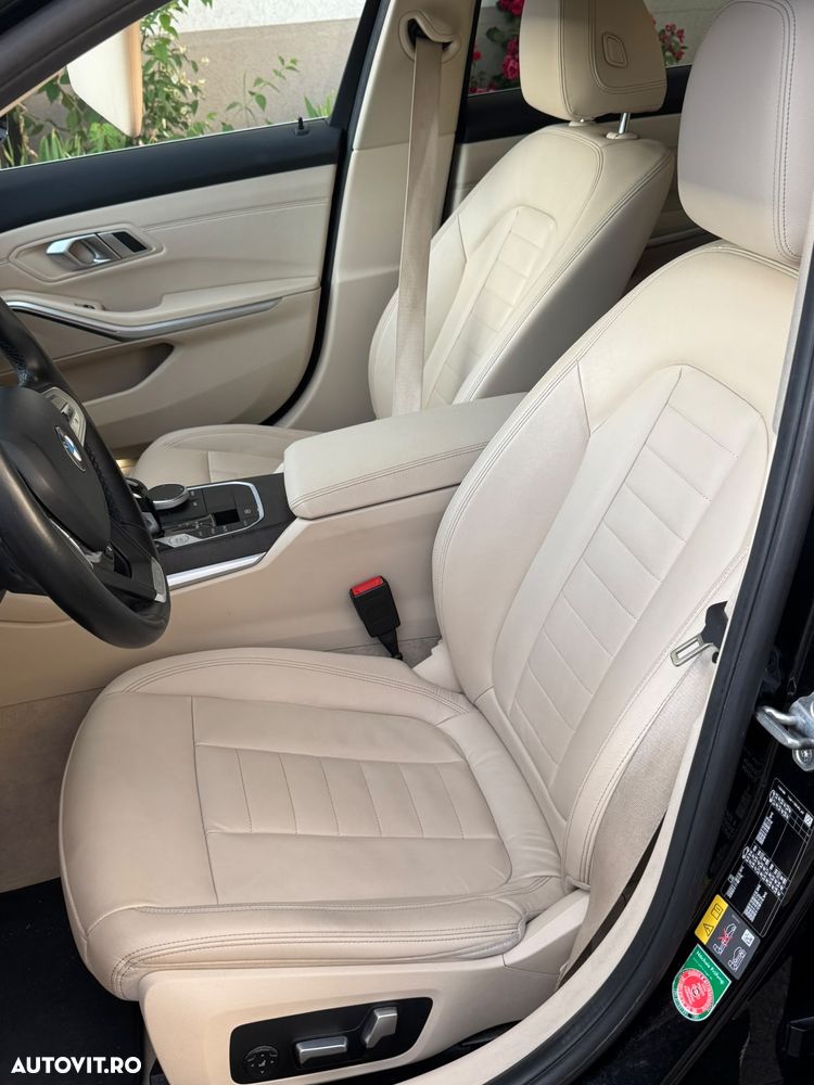 BMW Seria 3 330e Aut. Luxury Line - 13