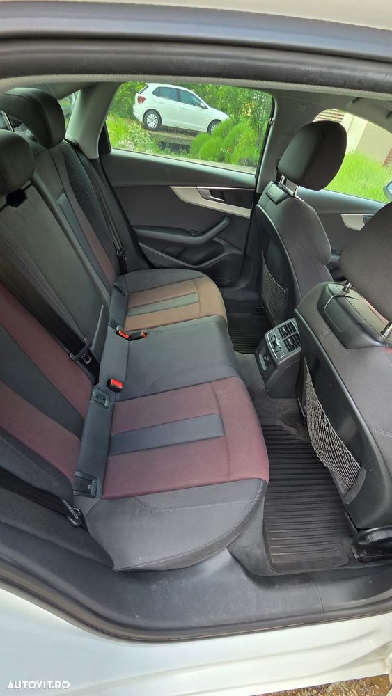 Audi A4 40 TFSI S tronic MHEV Advance - 21