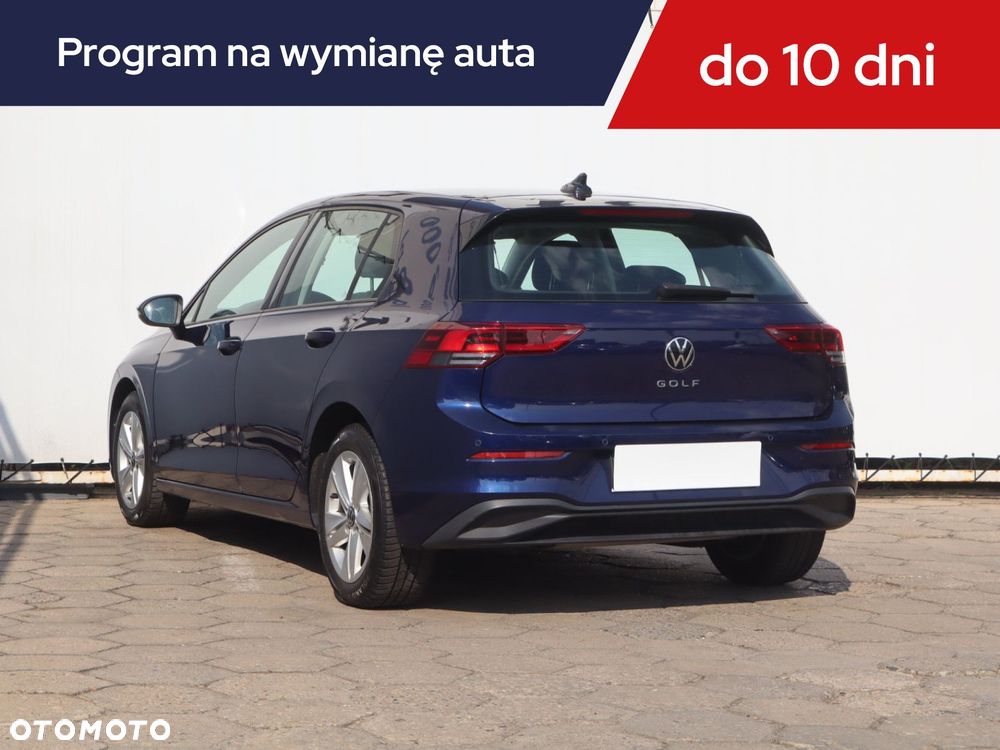 Volkswagen Golf - 6