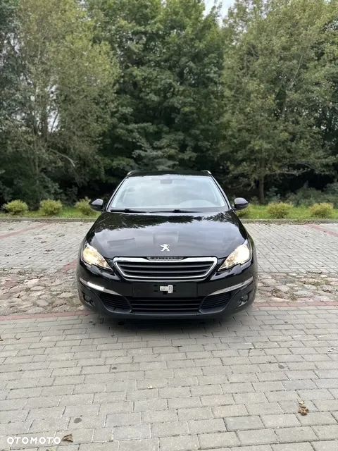 Peugeot 308 1.6 BlueHDi Allure S&S - 26