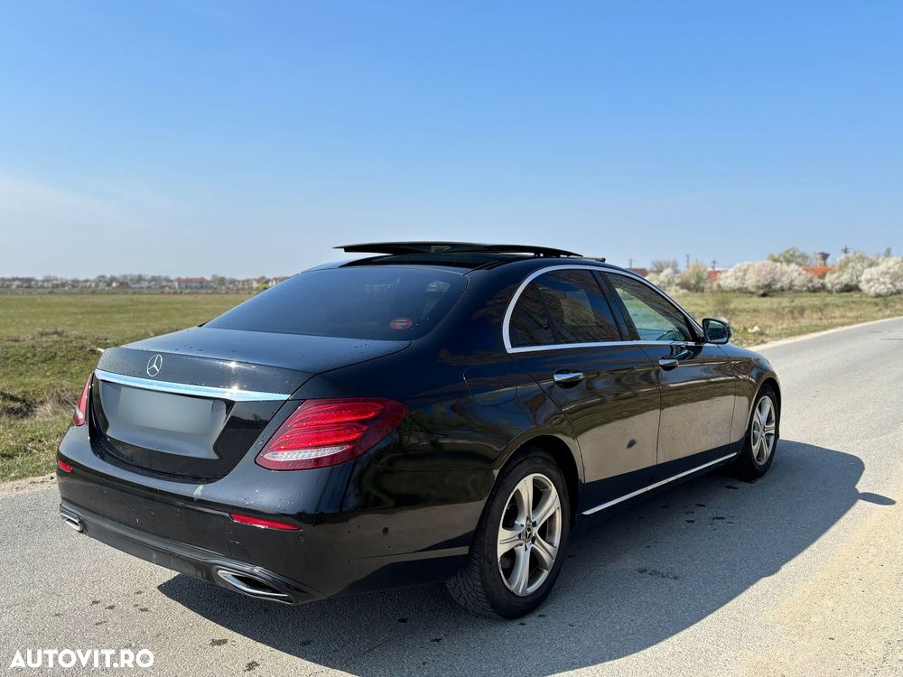 Mercedes-Benz E 220 d 9G-TRONIC Exclusive - 3