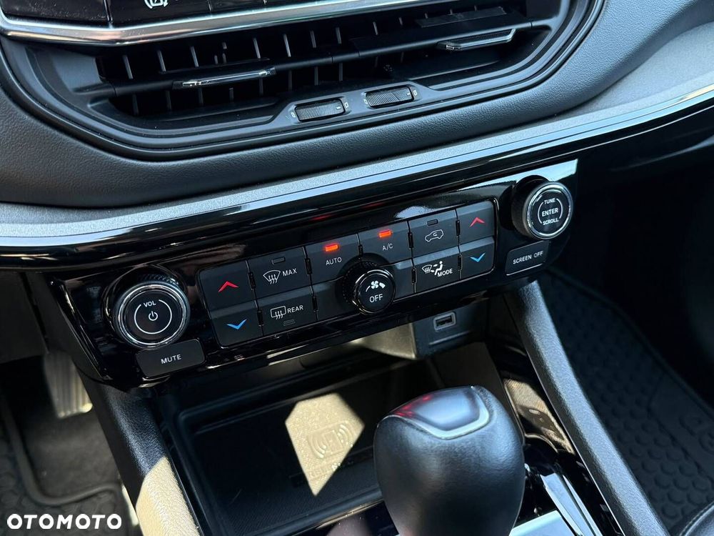 Jeep Compass - 18