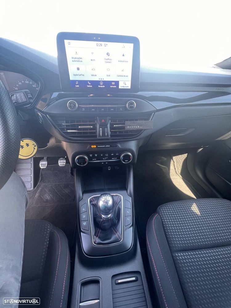 Ford Focus SW 1.5 TDCi EcoBlue ST-Line - 13