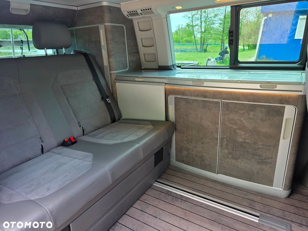 Volkswagen California - 14