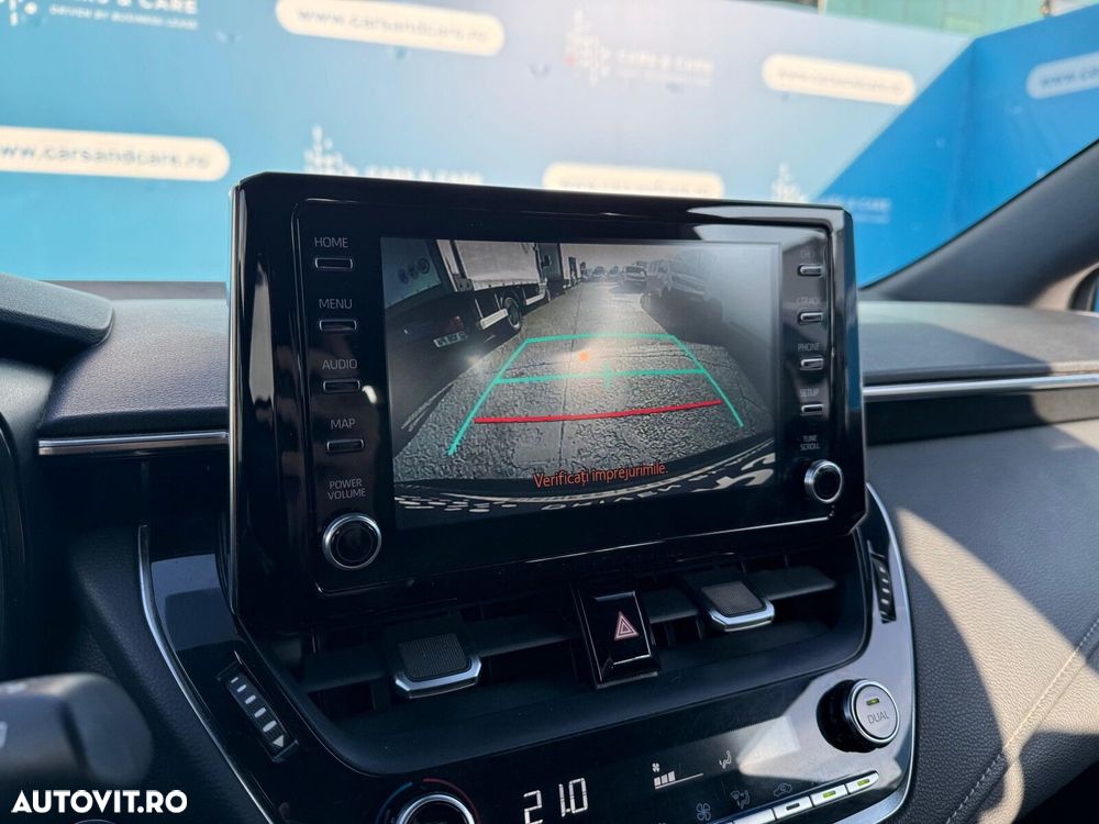 Toyota Corolla 2.0 HSD Dynamic interior Negru - 6