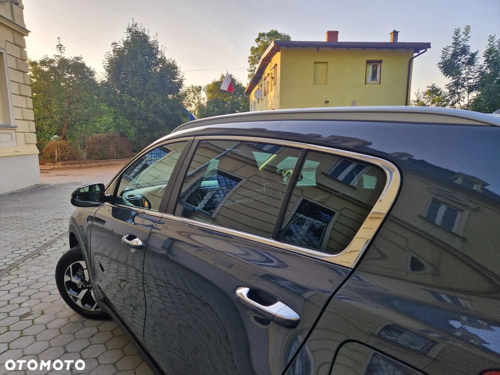 Kia Sportage 1.6 GDI Black Edition 2WD - 38