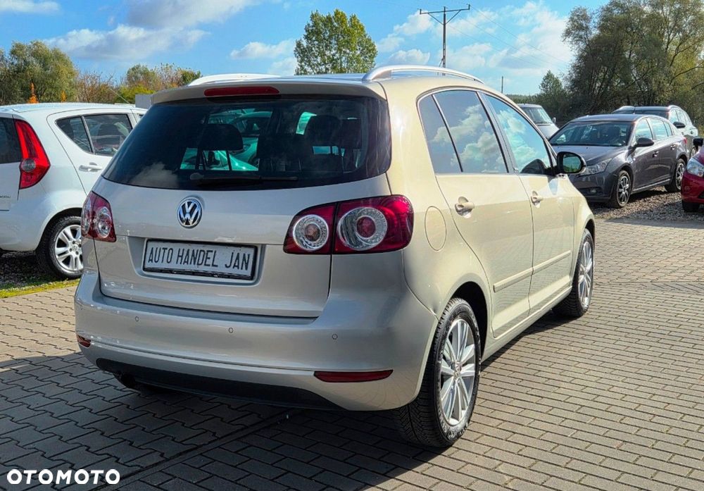 Volkswagen Golf Plus 2011 photo 3