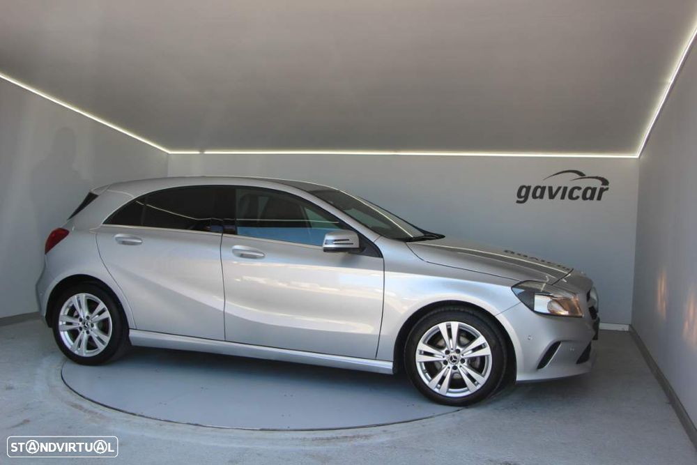 Mercedes-Benz A 180 d Urban - 19