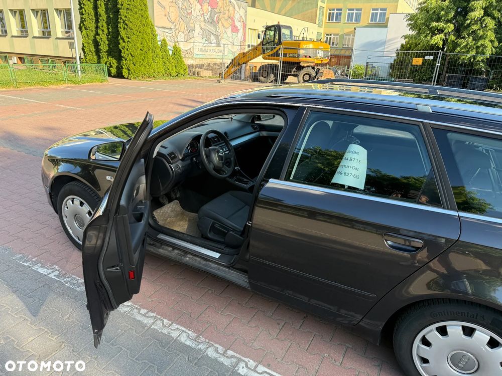 Audi A4 Avant - 12