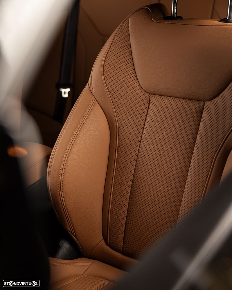 BMW i4 eDrive40 Pack Desportivo M Pro - 36