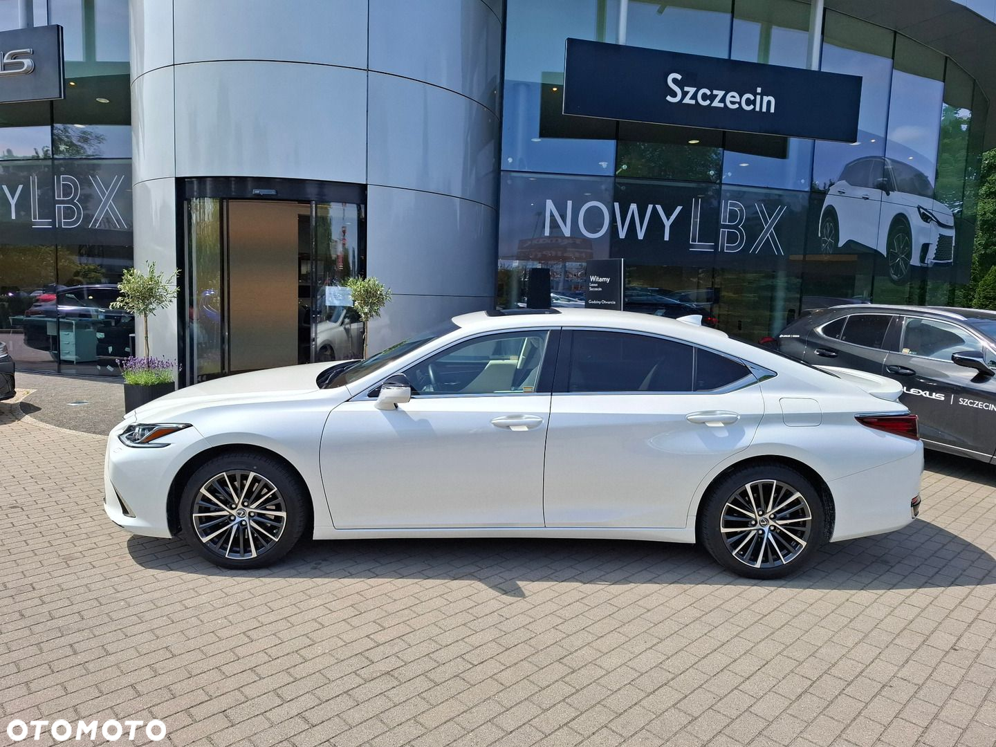Lexus ES - 2