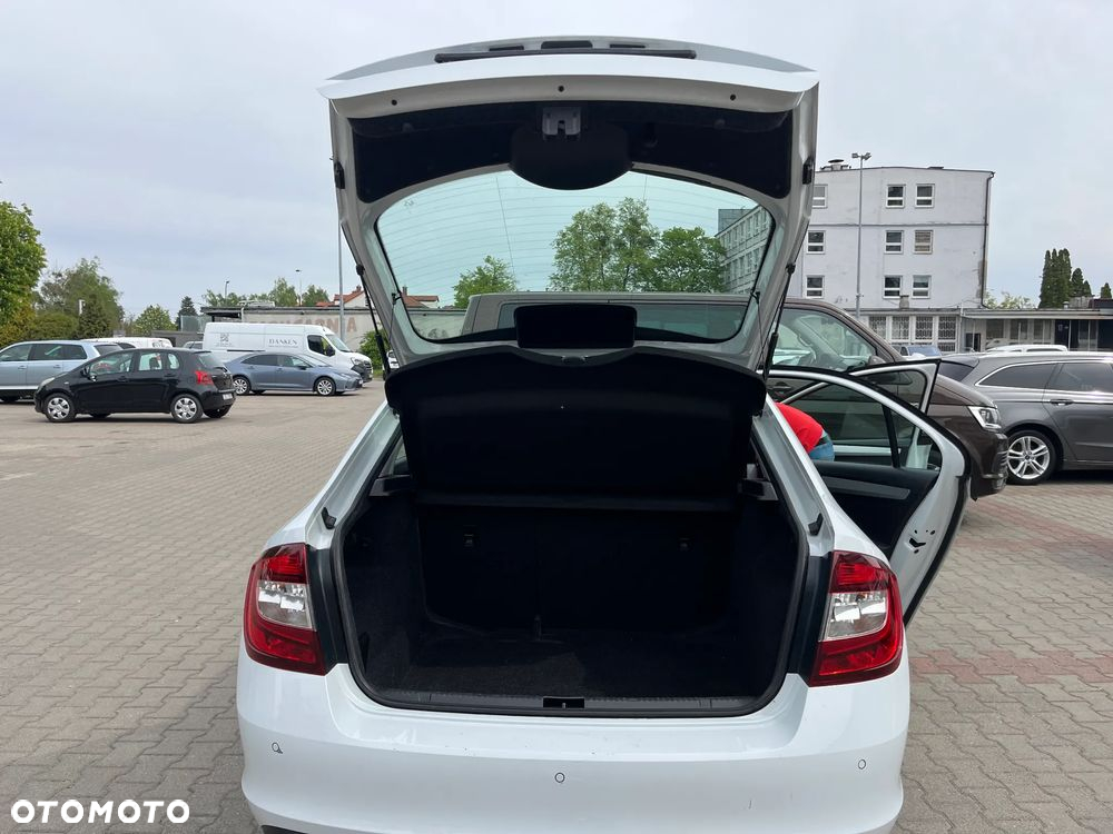 Skoda RAPID 1.0 TSI Ambition - 10