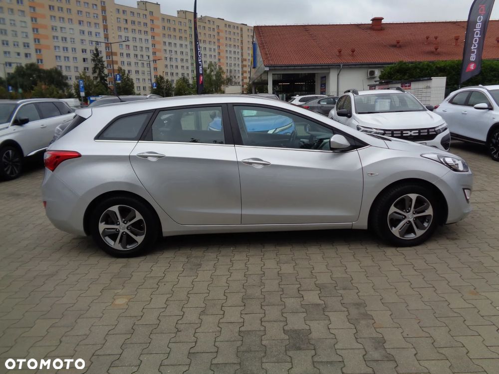Hyundai i30 1.4 Comfort - 8