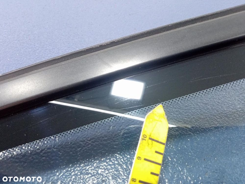 KIA PRO CEED II 3D SZYBA KAROSERYJNA TYŁ PRAWA TYLNA - 5