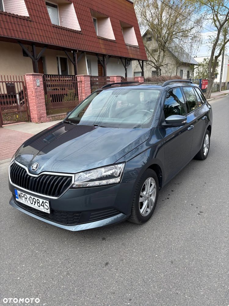 Skoda Fabia 1.0 TSI Ambition Plus - 1