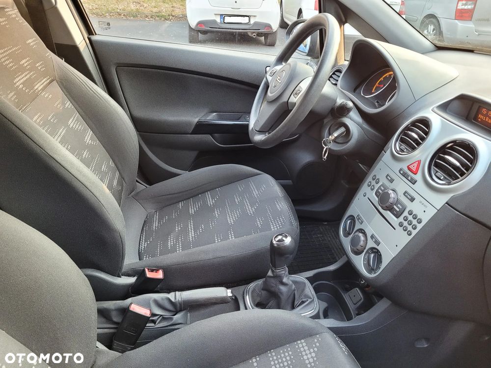 Opel Corsa 1.2 16V Enjoy - 13