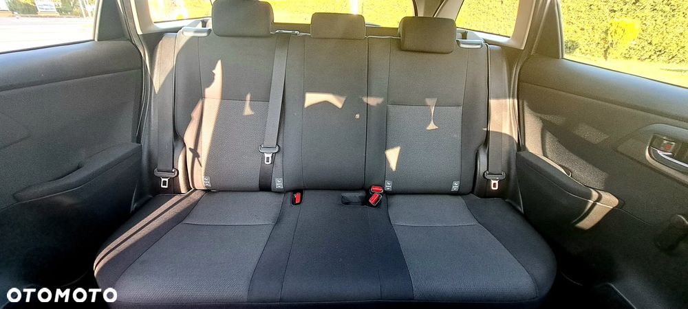 Toyota Auris 1.6 Active - 21