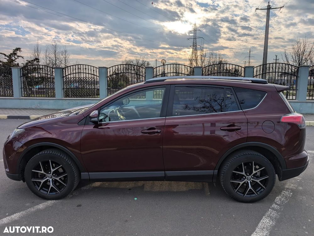 Toyota RAV4 2.0 D-4D 2WD Comfort - 8