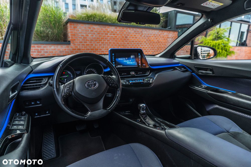 Toyota C-HR 1.8 Hybrid Dynamic - 9
