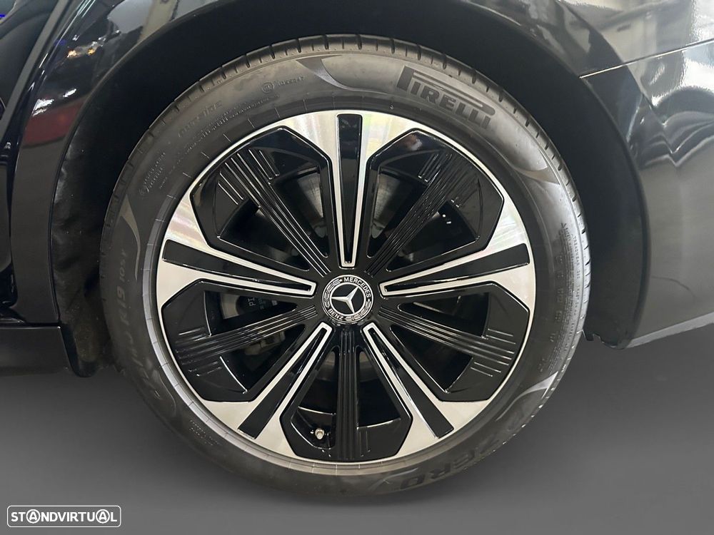 Mercedes-Benz E 300 - 14