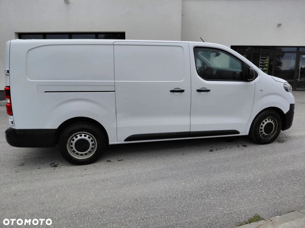 Toyota Proace 2.0D 4D L2 - 11