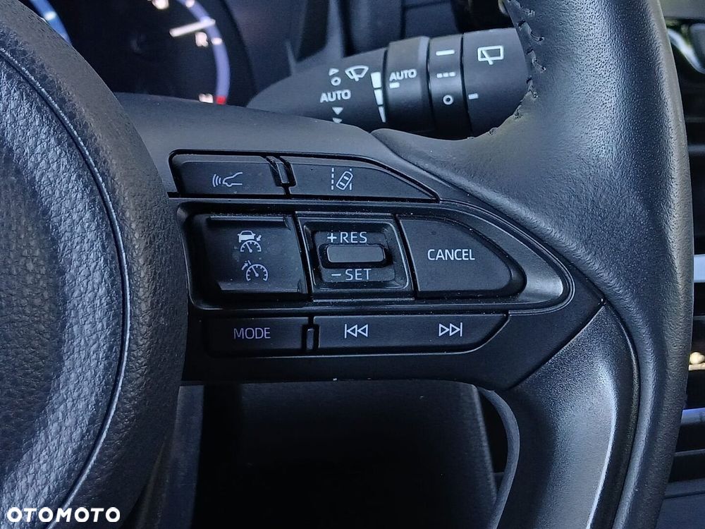 Toyota Yaris Cross Hybrid 1.5 Adventure - 29