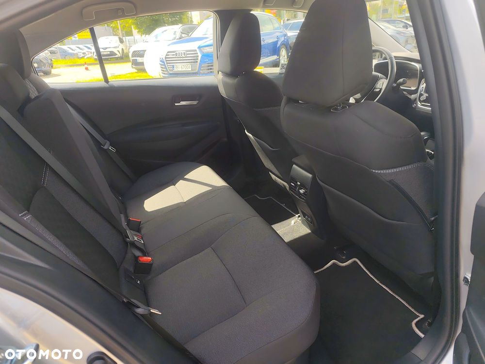 Toyota Corolla 1.8 Hybrid Comfort - 11