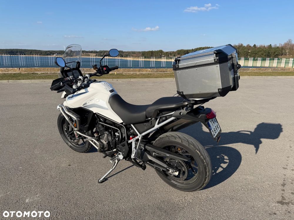Triumph Tiger - 4