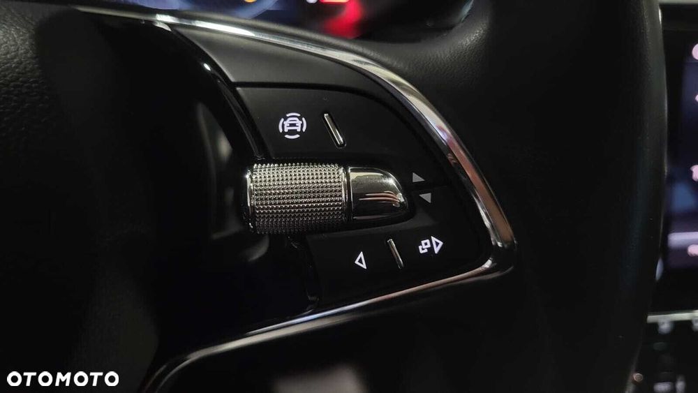 Skoda Superb 2.0 TSI Ambition DSG - 23