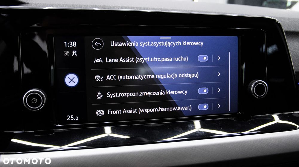 Volkswagen Golf Variant 2.0 TDI Life - 22