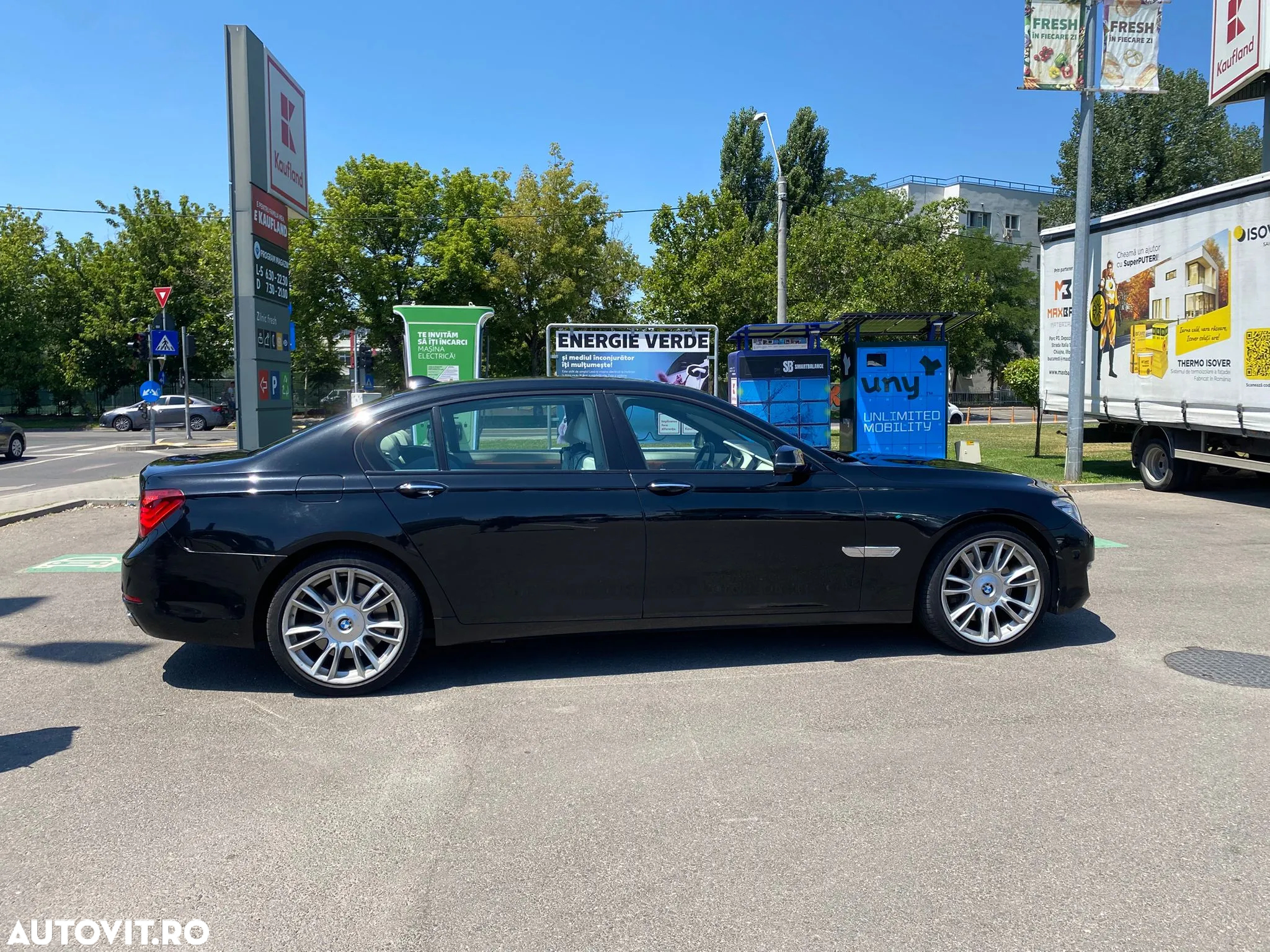 BMW Seria 7 750Ld xDrive - 14