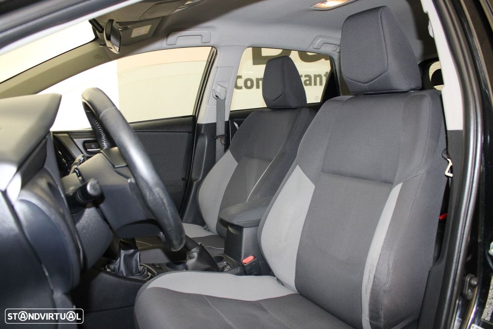 Toyota Auris 1.4 D-4D ACtive - 17