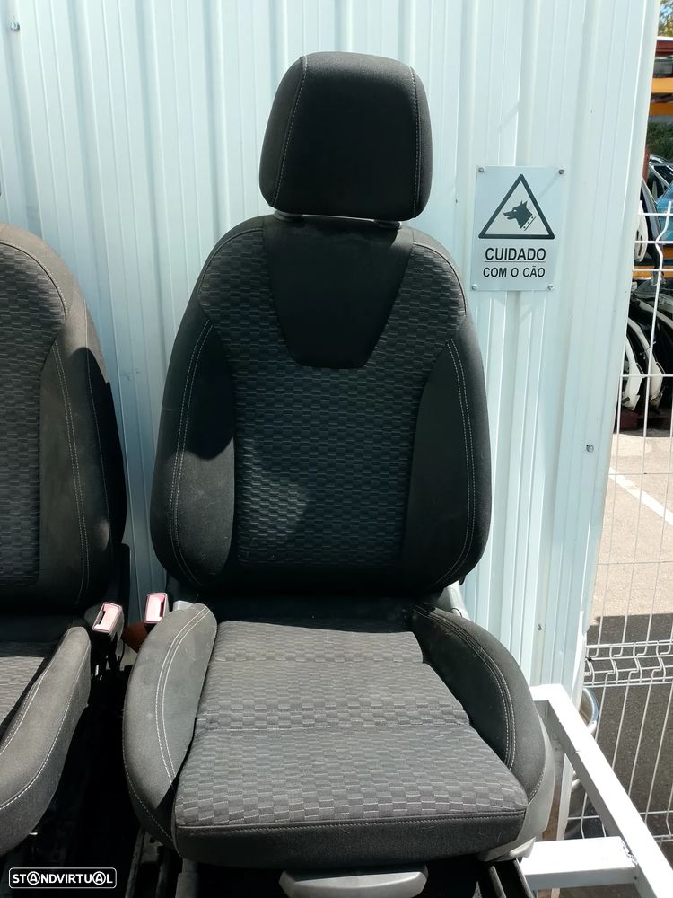 BANCOS FRENTE OPEL ASTRA K - 2