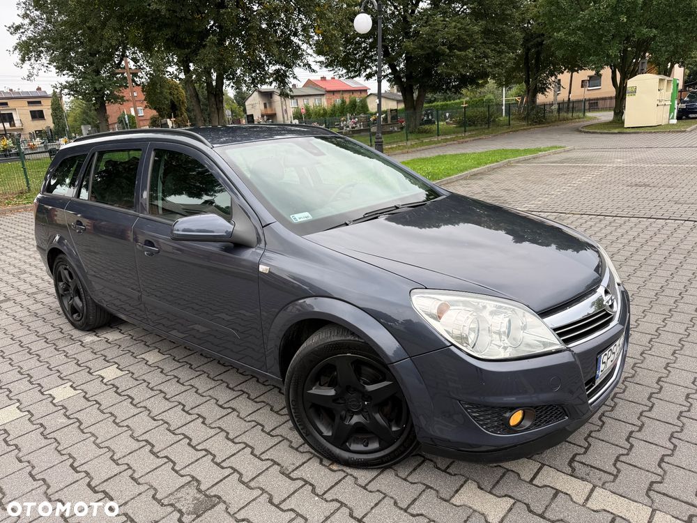 Opel Astra 1.6 Essentia - 11