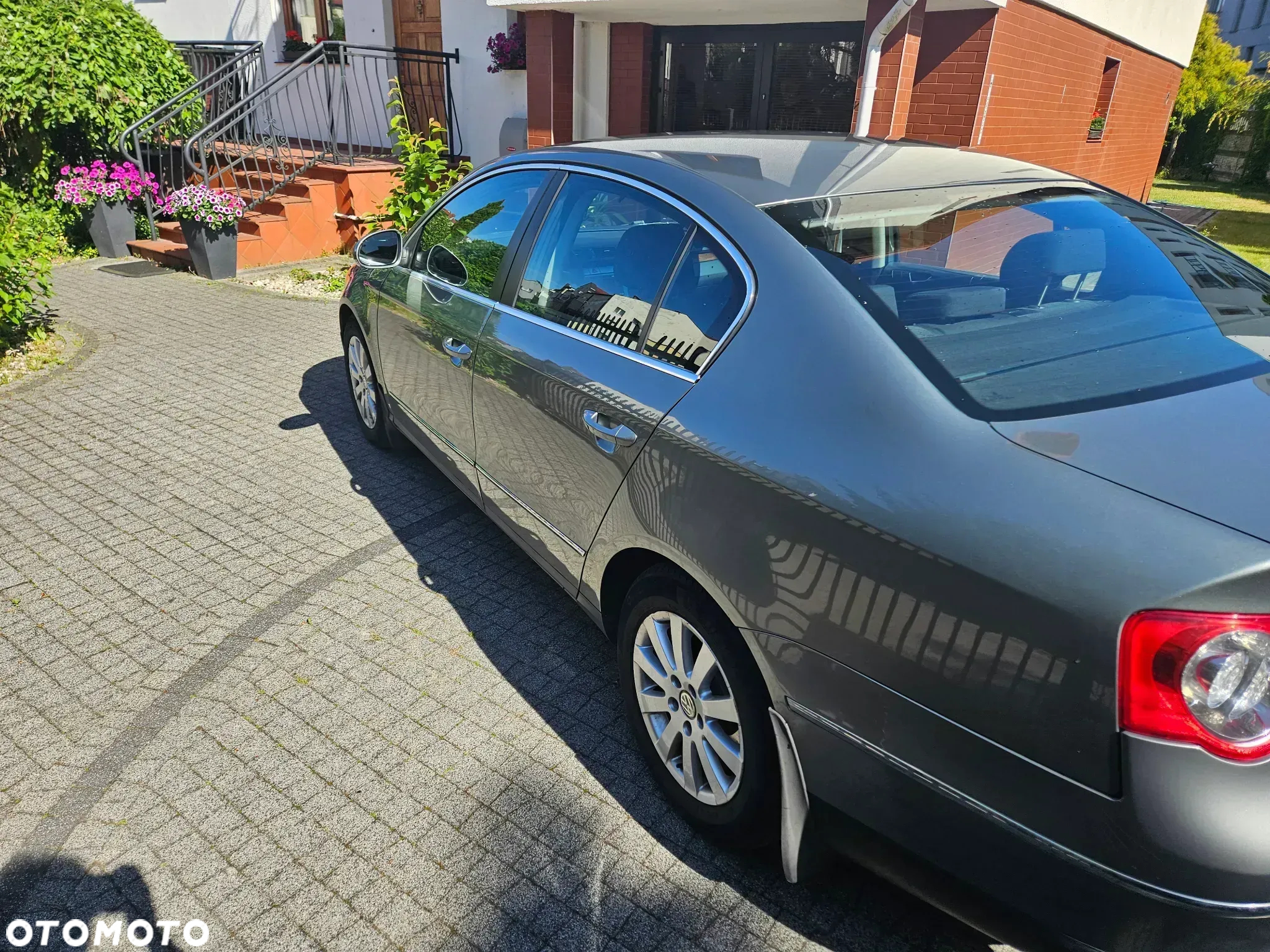 Volkswagen Passat 2.0 TDI Comfortline - 6
