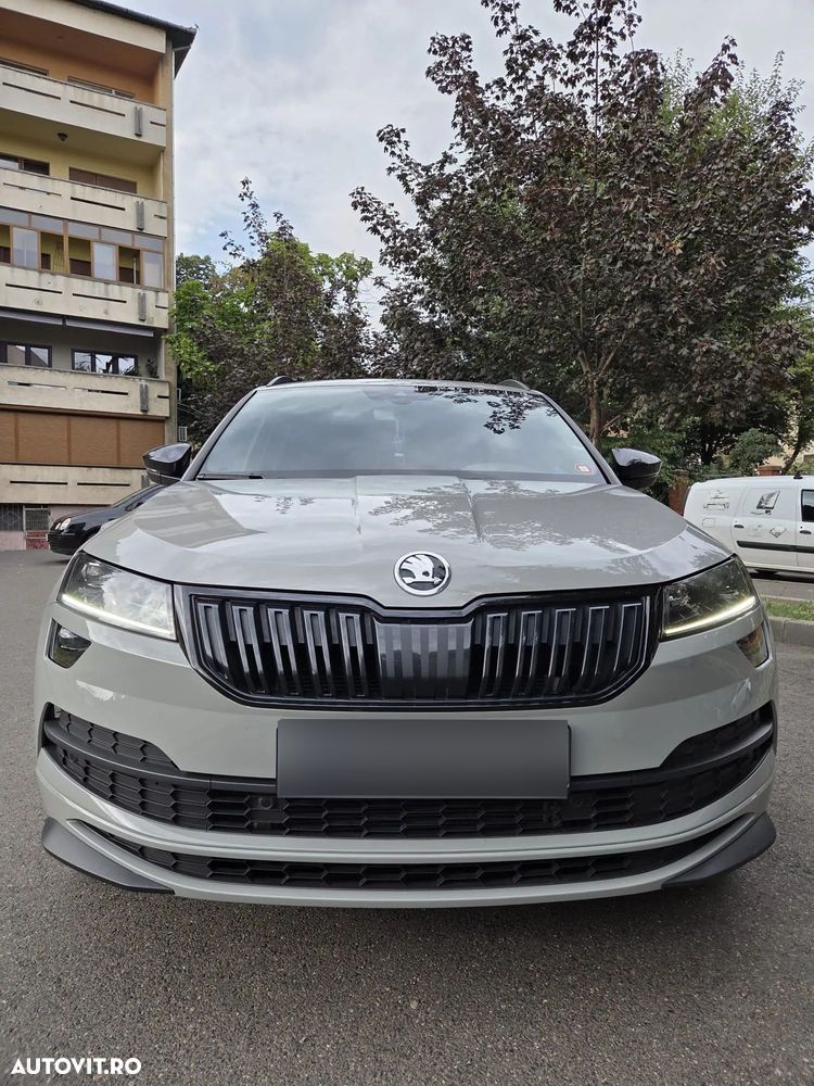 Skoda Karoq 2.0 TDI SCR 4x4 DSG Sportline - 8