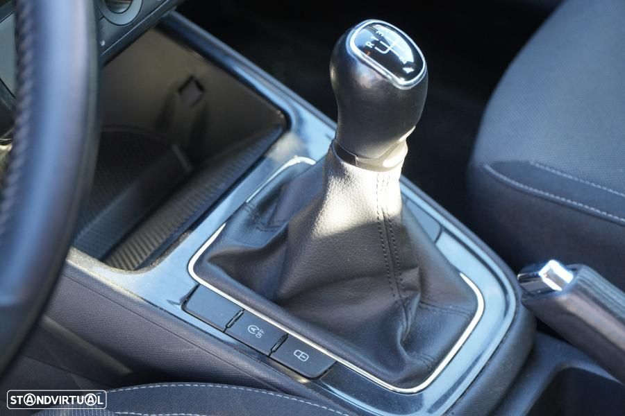 Skoda Fabia 1.0 MPI - 25