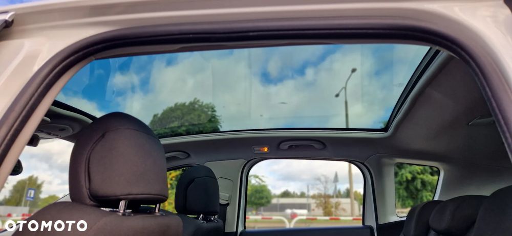 Peugeot 3008 - 18