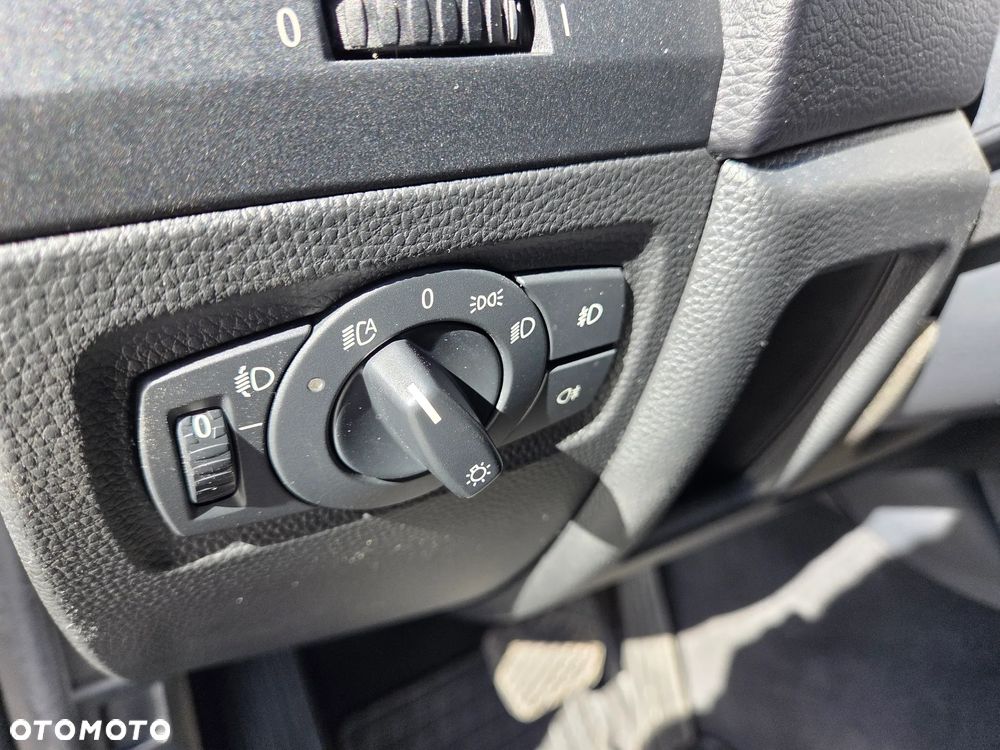 BMW Seria 1 116i - 12