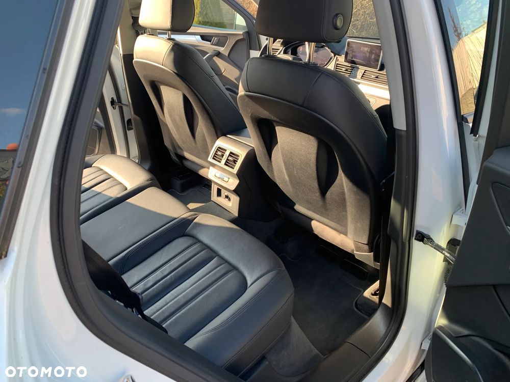 Audi Q5 35 TDI Quattro S tronic - 17