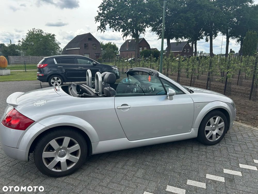 Audi TT Coupé 1.8T Quattro - 5